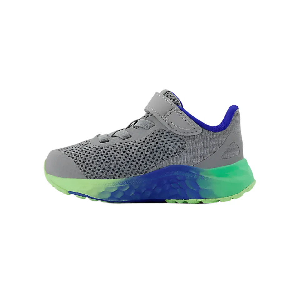 Fresh Foam Arishi v4 Bungee Lace with Top Strap (Toddler) - Image 4